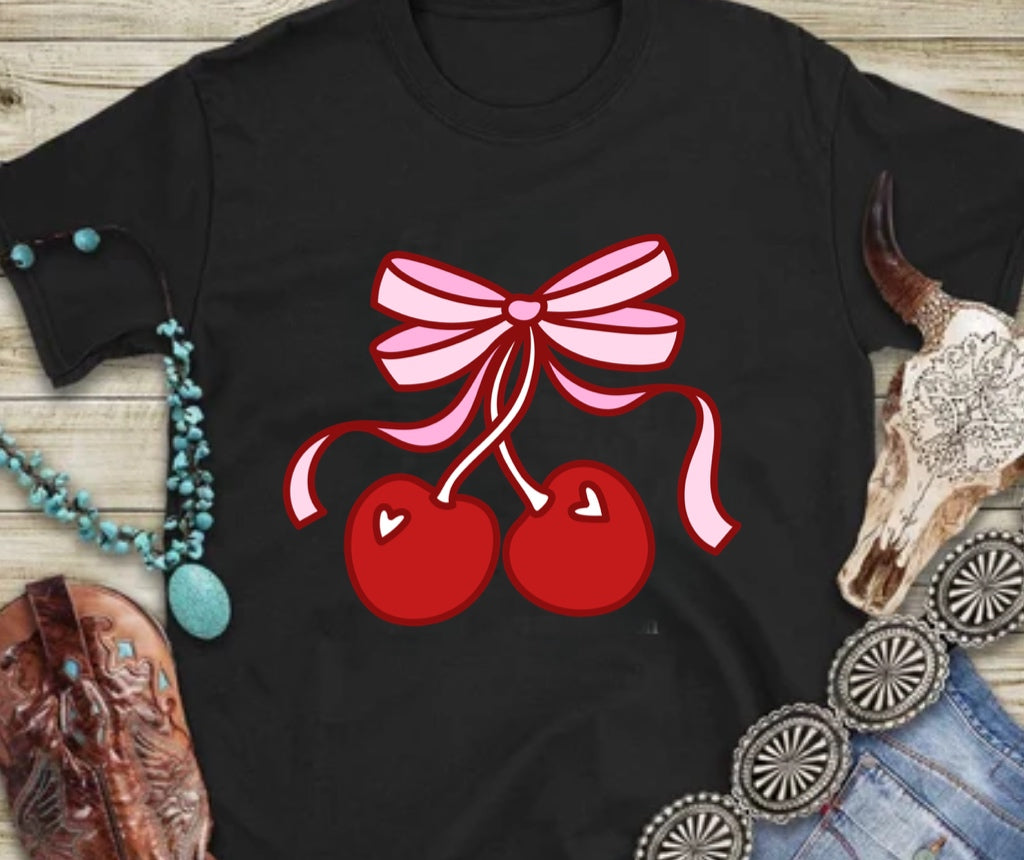 Love cherries black Tshirt